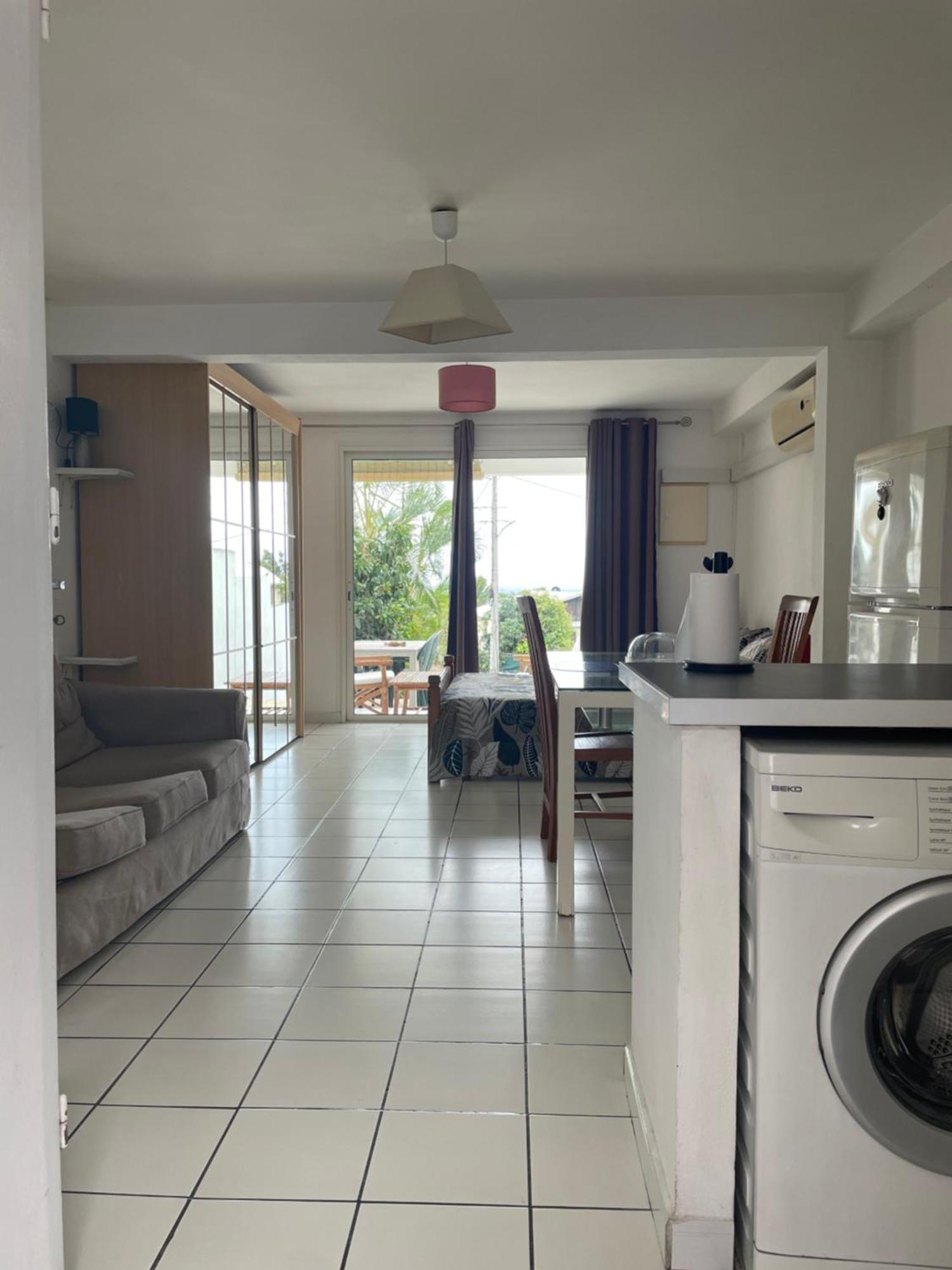 Studio 40M2 Saint Gilles Les Bains المظهر الخارجي الصورة
